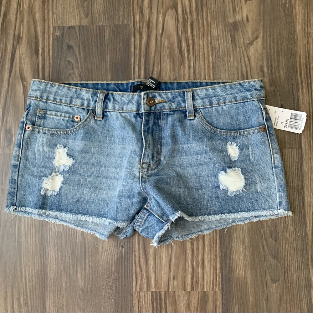 Forever 21 NWT Jean Shorts - Picture 1 of 11